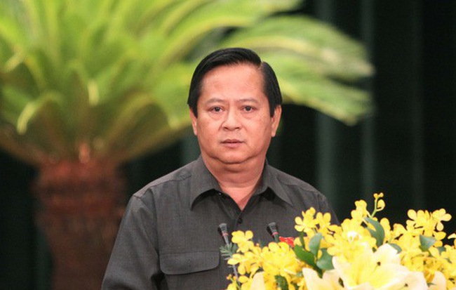 [NÓNG] Khởi tố nguyên Phó chủ tịch UBND TP HCM Nguyễn Hữu Tín và 4 bị can