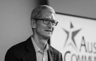 CEO Apple Tim Cook bất ngờ khen Google là công cụ tìm kiếm tốt nhất thế giới