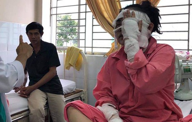 Cô gái bị tạt axit hỏng 2 mắt ở Sài Gòn hé lộ về thủ phạm, nghi vấn vợ bạn đứng sau