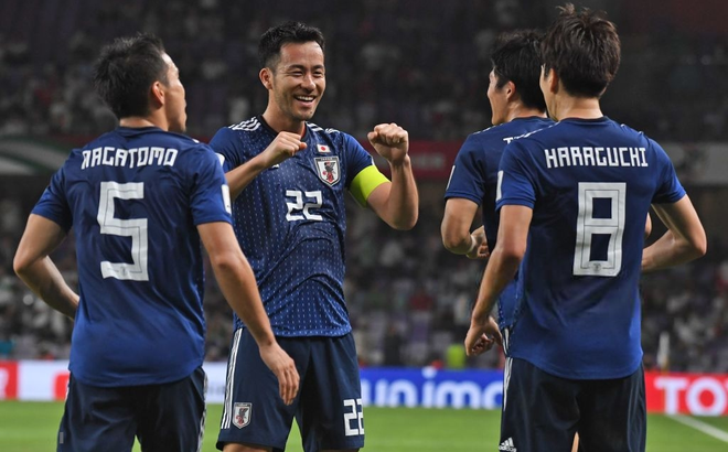 Lại có penalty nhờ VAR, Nhật Bản "đè bẹp" Iran tại bán kết Asian Cup