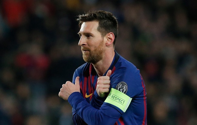 Dân mạng "kêu gào" sau màn trình diễn thần thánh của Messi: Anh và Ronaldo xin đừng bắt chúng tôi phải so sánh ai giỏi hơn nữa!