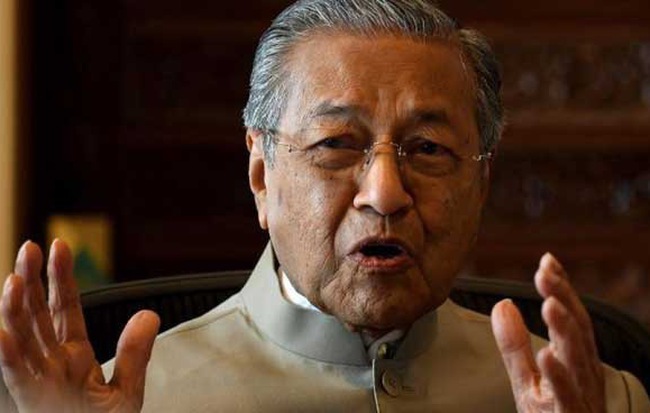 Vụ MH370: Tuyên bố bất ngờ của thủ tướng Mahathir làm "nức lòng" người dân Malaysia