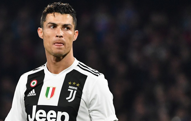 HLV Juventus thừa nhận điều đáng lo ngại về chấn thương của Ronaldo