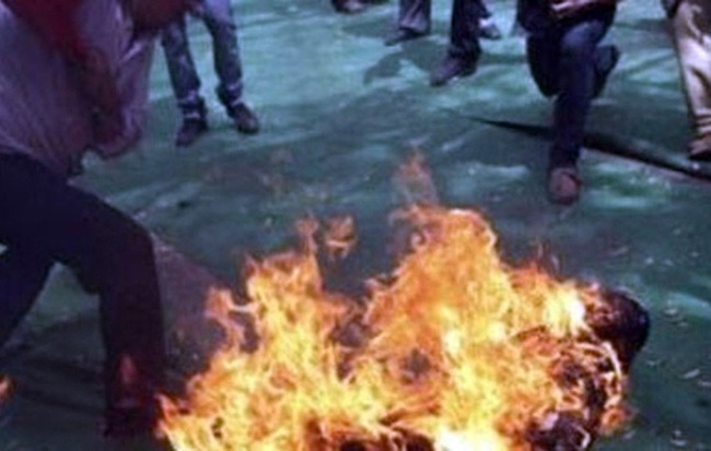 Bắt gã con rể tạt xăng vào cha mẹ vợ rồi châm lửa đốt ở Sài Gòn