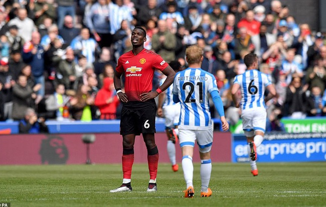 Huyền thoại Man United mắng đàn em: "Đây không phải một đội bóng, mà là một đống hổ lốn"