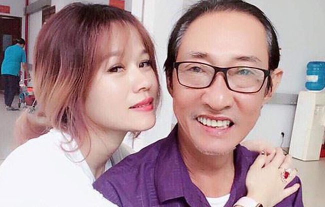 Con gái nuôi nghẹn ngào tiết lộ nỗi lo sợ thường trực của nghệ sĩ Lê Bình trước khi qua đời