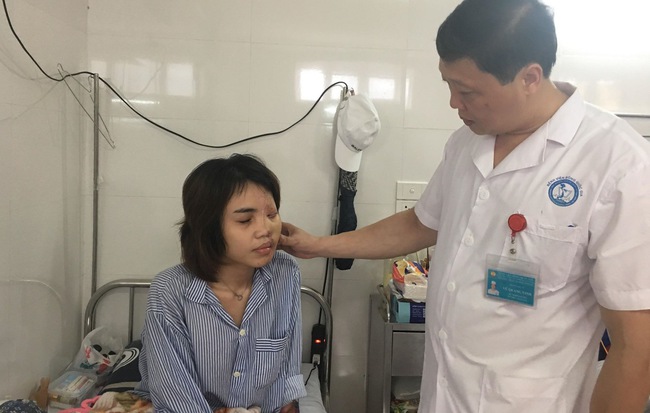 Ca mổ tái tạo khuôn mặt cho cô gái Đà Nẵng bị chồng sắp cưới tạt axit qua lời kể của bác sĩ