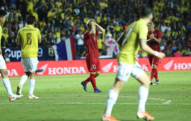 Việt Nam 1-0 Thái Lan: Anh Đức ghi bàn đúng phút bù giờ cuối cùng!