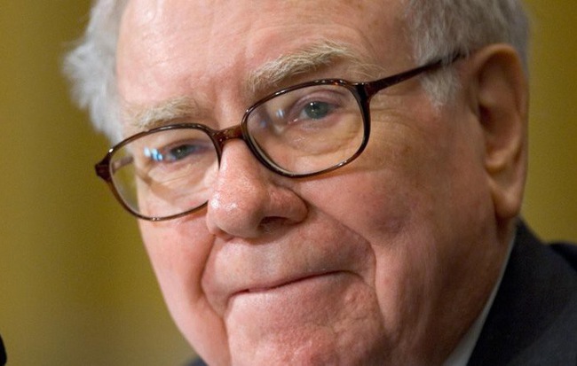 Tỷ phú Warren Buffett: Học đại học có thể là quyết định sai lầm