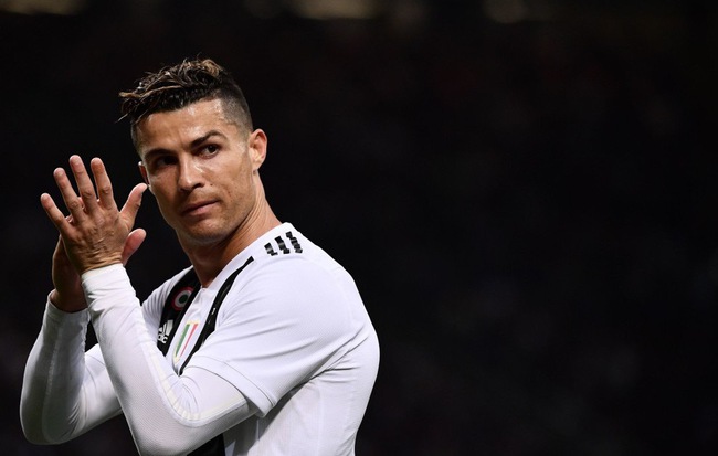 Ronaldo khiến dân tình náo loạn: "Tôi có thể giải nghệ vào năm sau"