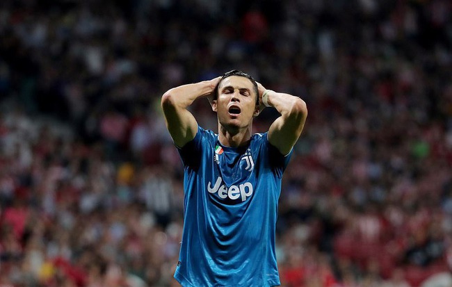 Ronaldo đóng vai "chim mồi" thành công, song Juventus vẫn phải nhận kết cục đắng lòng