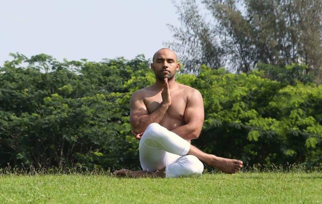 Bài tập thể dục buổi sáng của cao thủ Yoga: Làm sạch hệ tiêu hóa, ngăn ngừa nhiều bệnh