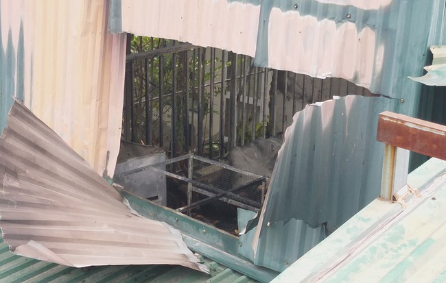 Vụ cháy nhà ở Hà Nội: Nhân chứng tham gia cứu hỏa bất lực kể giây phút phá tường, phát hiện 3 bà cháu ôm nhau ở gác xép