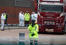 Đang xét xử vụ án 39 người Việt chết trong xe container tại Anh