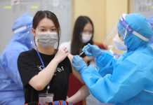 60,6% phụ huynh đồng ý tiêm vaccine phòng COVID-19 cho trẻ từ 5-11 tuổi