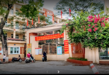 Học sinh bị “đẩy” đi trường khác, nhà trường nói gì?