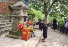 Minh bạch trong quản lý tiền công đức, giọt dầu