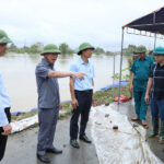 Chủ tịch UBND tỉnh Lê Ánh Dương kiểm tra công tác phòng, chống lũ tại TP Bắc Giang