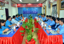 Liên đoàn Lao động Điện Biên thăm, làm việc với Liên hiệp Công đoàn 5 tỉnh Bắc Lào