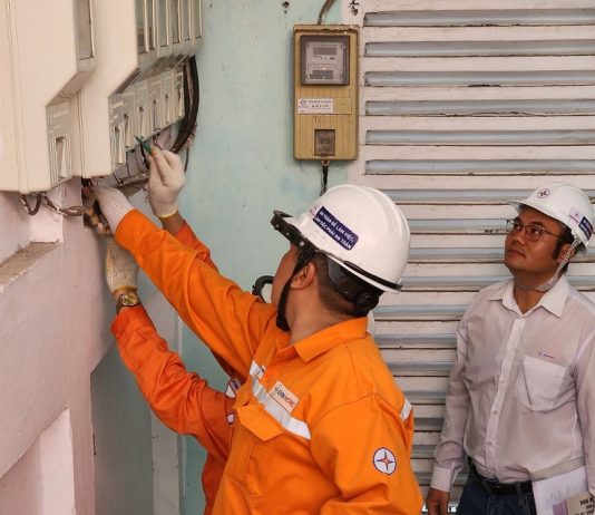 Tập đoàn điện lực yêu cầu giải quyết vấn đề hoá đơn tiền điện tăng bất thường