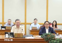 Bộ Chính trị yêu cầu các địa phương hoàn thành công tác sắp xếp, bố trí cán bộ