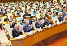 Hôm nay, Quốc hội bàn về kinh tế xã hội, cần giải pháp về giá vàng và bất động sản