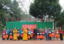 Tuyên Quang: Trao quà từ thiện “Tết nhân ái – xuân Bính Ngọ 2026” tại chùa Sùng Khánh